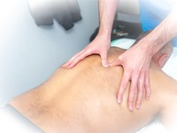¿Cómo ayudan los masajes a combatir la lumbalgia?