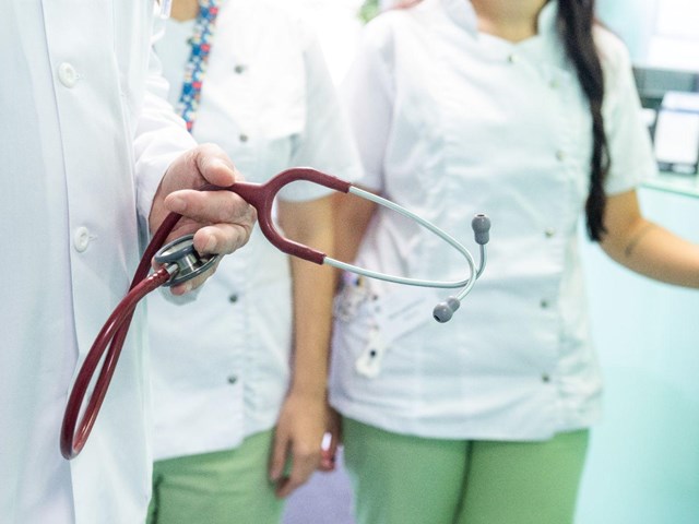 ¿Qué pruebas médicas se piden en un reconocimiento laboral?