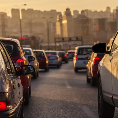 Razones por las que hay más accidentes de tráfico en verano